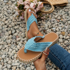 Womens Bohemian Charm - Stylish Summer Flat Sandals with Woven Detail, Adjustable Buckle Strap, and Cushioned Sole - Perfect for Beach & Outdoor Wear