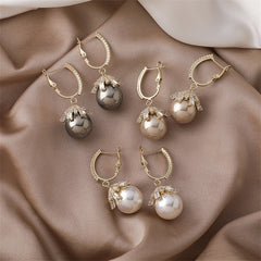 Malia™ | Pearl Earrings