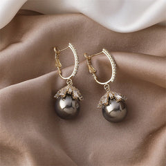 Malia™ | Pearl Earrings