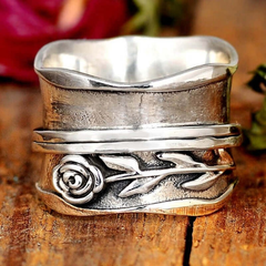 Liora™ | Vintage Silver Flower Ring