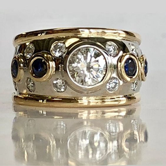 Aurora™ | Vintage Golden Inlaid Zirconia Ring