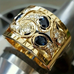 Celestia™ | Vintage Golden Inlaid Zirconia Ring